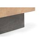Tavolino moderno Caden in legno massello